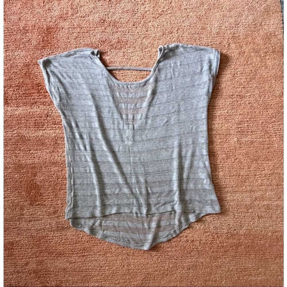 Tea n Rose Gray Sheer Lurex Top Size S Lightweight Knit